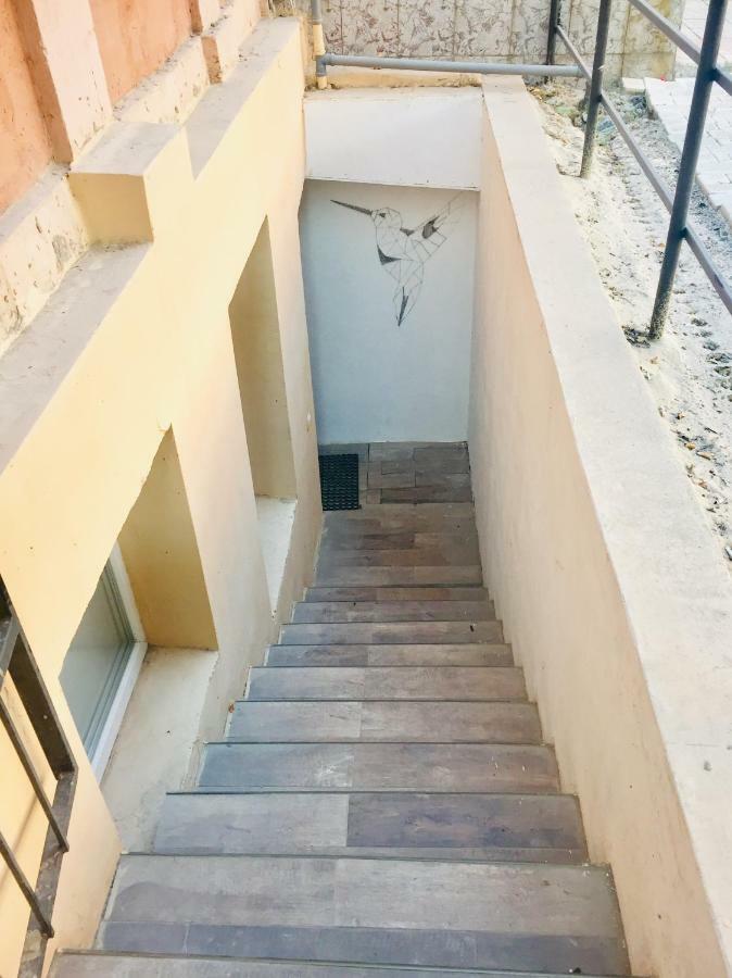 Small Underground Apartment At The Center Kherson Exterior foto